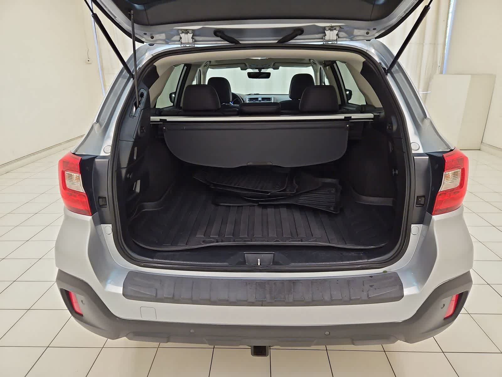 Used 2018 Subaru Outback 2.5i Limited AWD/4WD image 24