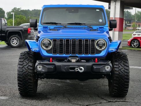 Used 2024 Jeep Wrangler Rubicon AWD/4WD image 5