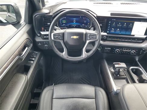 Certified 2024 Chevrolet Silverado 1500 LTZ w/ LTZ Premium Package image 15