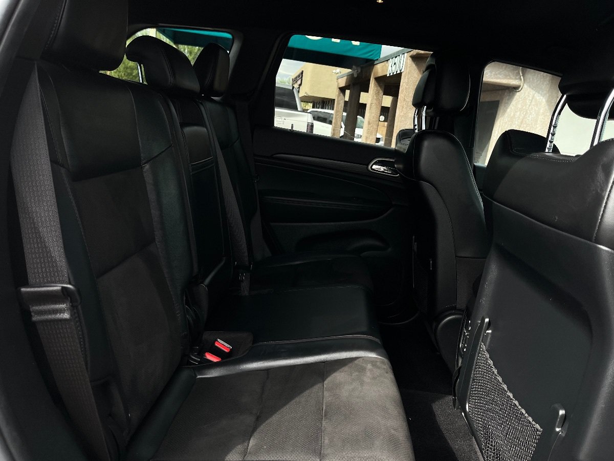 Used 2020 Jeep Grand Cherokee Altitude RWD image 33