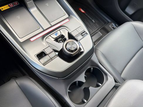 New 2026 Toyota bZ Woodland AWD/4WD image 34