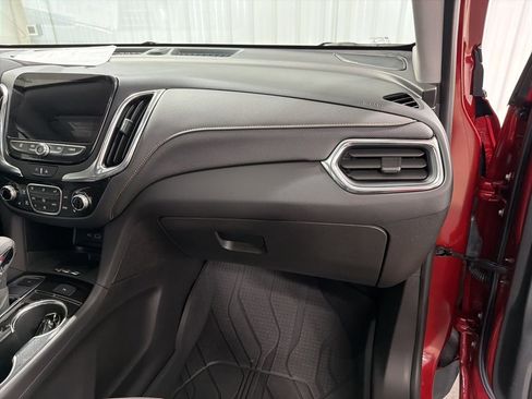Certified 2022 Chevrolet Equinox Premier w/ LPO, Floor Liner Package AWD/4WD image 23