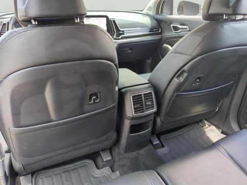 Certified 2024 Kia Sportage EX FWD image 23
