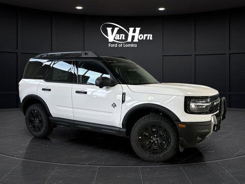 New 2025 Ford Bronco Sport Outer Banks w/ Sasquatch Outer Banks Package AWD/4WD image 1
