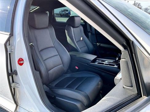 Used 2019 Honda Accord Sport image 10