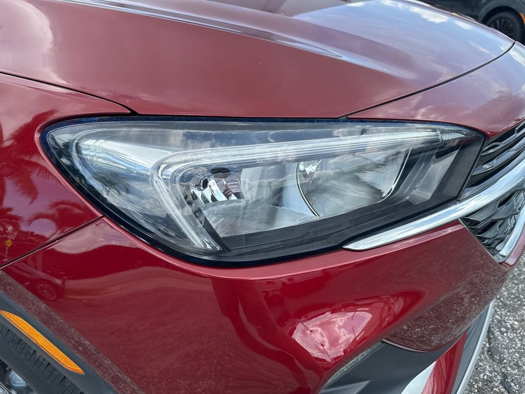 Used 2022 Buick Encore GX Select FWD image 11