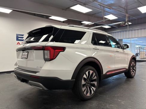 New 2026 Ford Explorer Platinum w/ LUX Leather Package image 11