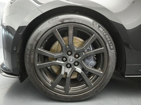 Used 2024 Land Rover Range Rover Sport AWD/4WD image 32