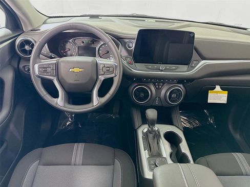 New 2026 Chevrolet Blazer LT AWD/4WD image 2