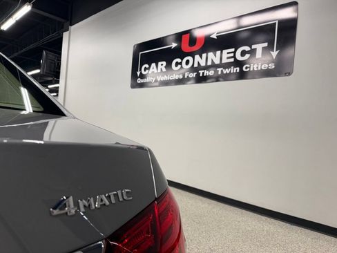 Used 2014 Mercedes-Benz E 350 4MATIC Sedan image 23