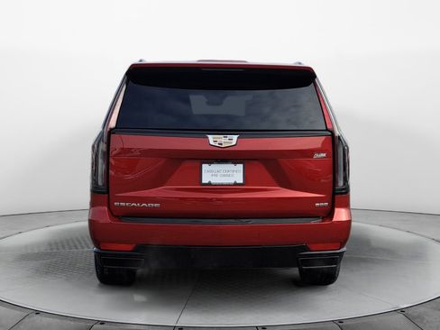 Certified 2024 Cadillac Escalade ESV Sport Platinum image 6