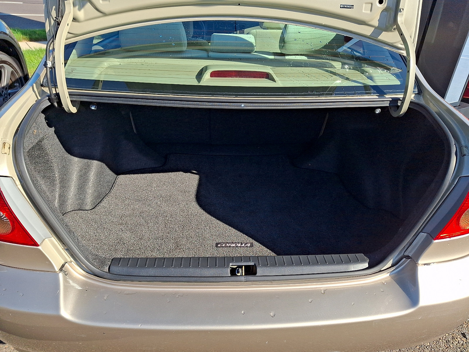 Used 2008 Toyota Corolla CE w/ Extra Value Upgrade Pkg FWD image 29