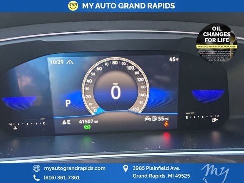 Used 2022 Volkswagen Tiguan SE image 17