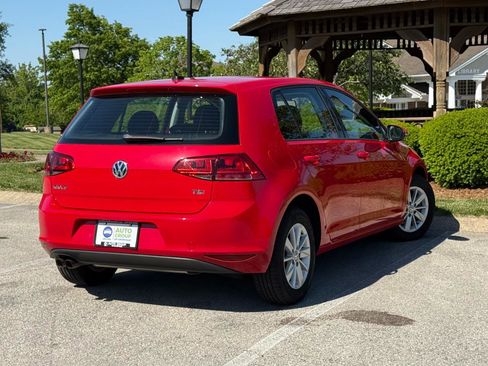 Used 2017 Volkswagen Golf Wolfsburg Edition FWD image 5