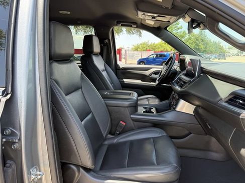 Used 2023 Chevrolet Tahoe LT w/ Luxury Package AWD/4WD image 30