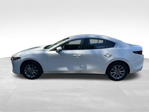 Used 2025 MAZDA MAZDA3 s FWD image 2