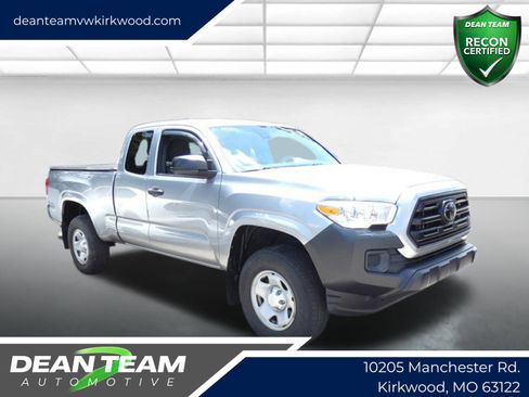 Used 2019 Toyota Tacoma SR image 1