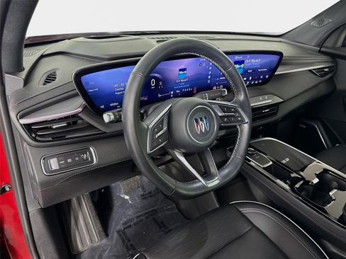 Certified 2025 Buick Enclave Sport Touring w/ Power Package FWD image 9