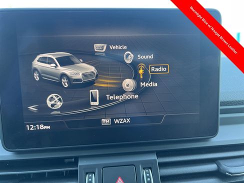 Used 2020 Audi Q5 2.0T Premium w/ Convenience Package image 15