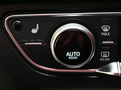 Used 2018 Audi Q5 2.0T Premium Plus w/ Premium Plus Package image 15