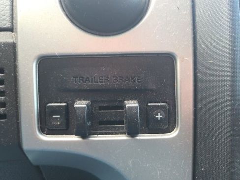 Used 2013 Ford F150 XLT w/ Luxury Equipment Group image 34