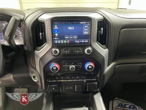 Used 2021 GMC Sierra 1500 Elevation w/ Preferred Package AWD/4WD image 17