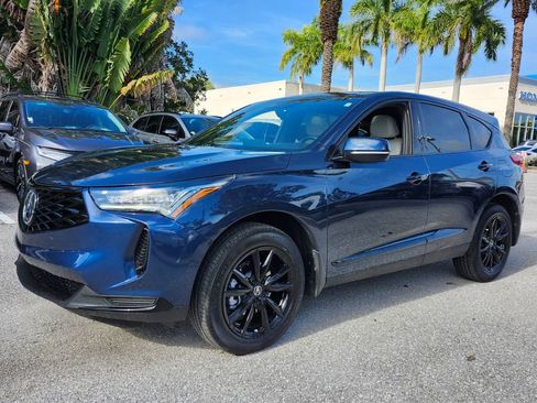 Used 2025 Acura RDX SH-AWD image 3