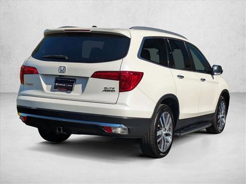 Used 2018 Honda Pilot Elite image 8