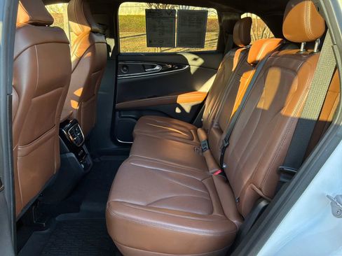 Certified 2023 Lincoln Nautilus Reserve image 27