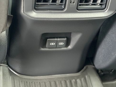 Certified 2025 Toyota RAV4 XLE w/ Convenience Package AWD/4WD image 9