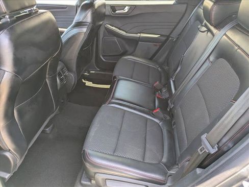 Certified 2025 Ford Escape ST-Line FWD image 18