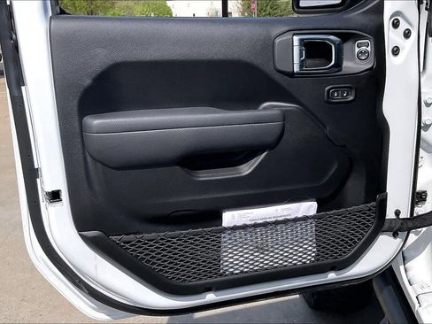 New 2026 Jeep Gladiator Mojave AWD/4WD image 10