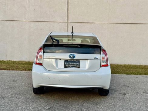 Used 2012 Toyota Prius Four FWD image 12