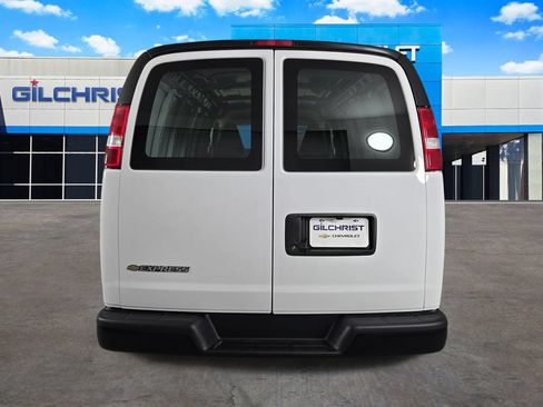 New 2026 Chevrolet Express 2500 w/ Communications Package RWD image 7