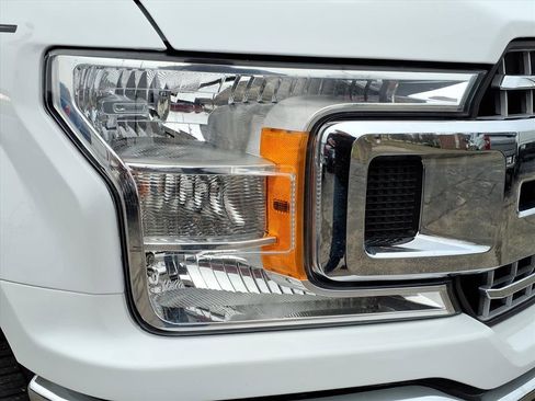 Used 2018 Ford F150 XLT w/ Equipment Group 302A Luxury image 15