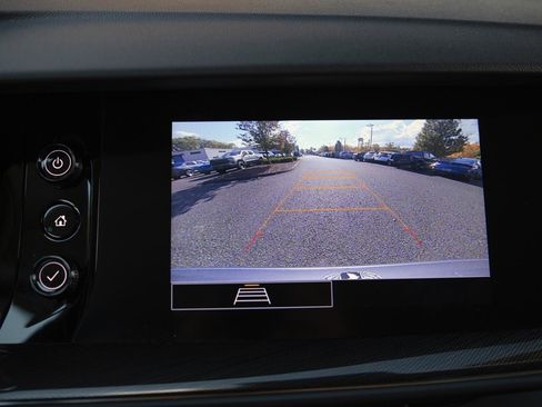 Used 2021 Buick Envision Preferred image 11