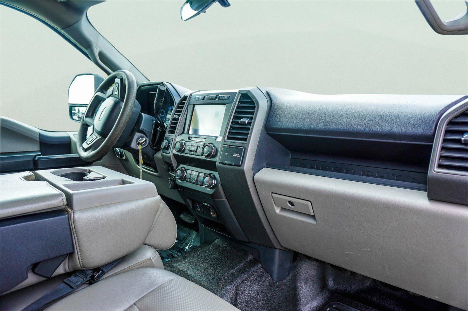 Used 2022 Ford F250 XL w/ STX Appearance Package AWD/4WD image 16