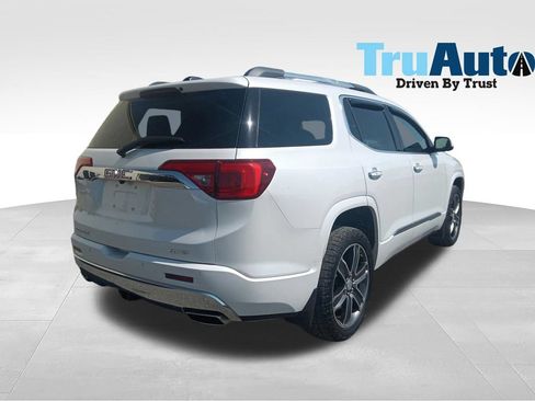 Used 2019 GMC Acadia Denali w/ Technology Package AWD/4WD image 6