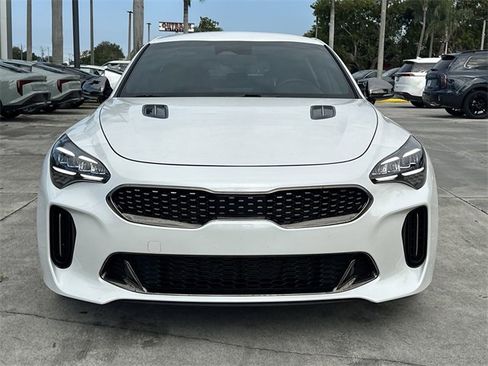 Certified 2023 Kia Stinger GT-Line image 3