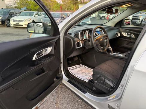 Used 2013 Chevrolet Equinox LS image 11