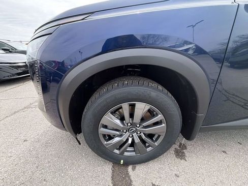 New 2026 Nissan Pathfinder SV AWD/4WD image 10