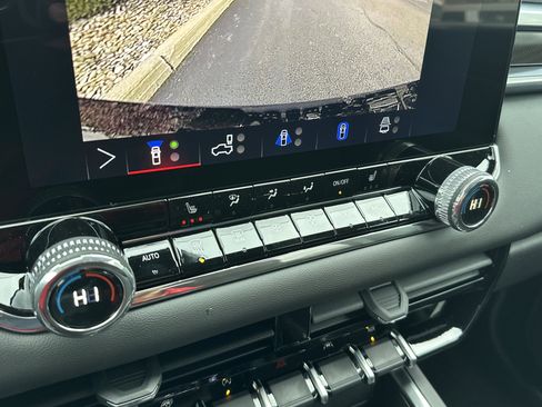 New 2026 GMC Canyon Elevation image 22