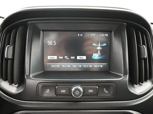 Used 2018 Chevrolet Colorado W/T w/ WT Convenience Package RWD image 13