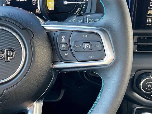 Used 2024 Jeep Wrangler High Altitude image 18