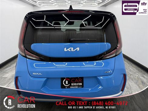Used 2023 Kia Soul GT-Line FWD image 5