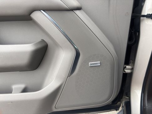 Used 2021 Chevrolet Tahoe LT image 28