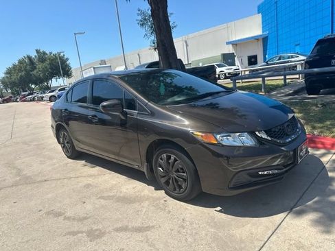 Used 2014 Honda Civic LX image 1