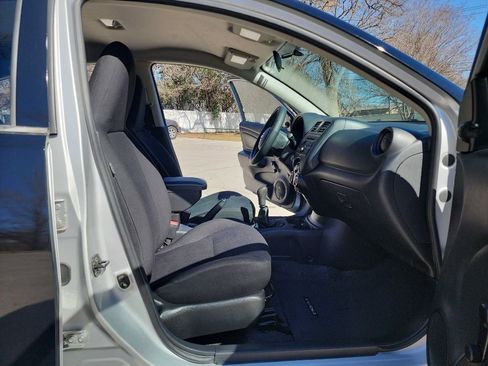 Used 2014 Nissan Versa S image 24