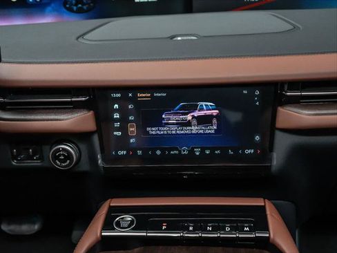 New 2026 Lincoln Navigator Reserve AWD/4WD image 31