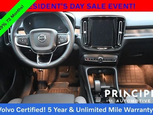 Certified 2023 Volvo C40 Recharge Core w/ Climate Package image 17